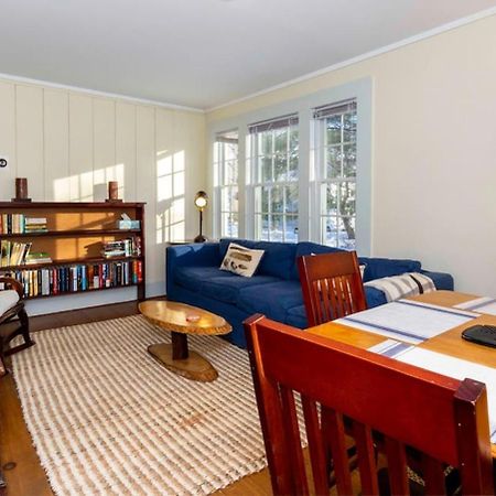 Quintessential Vt Cottage In Manchester Village Exterior foto